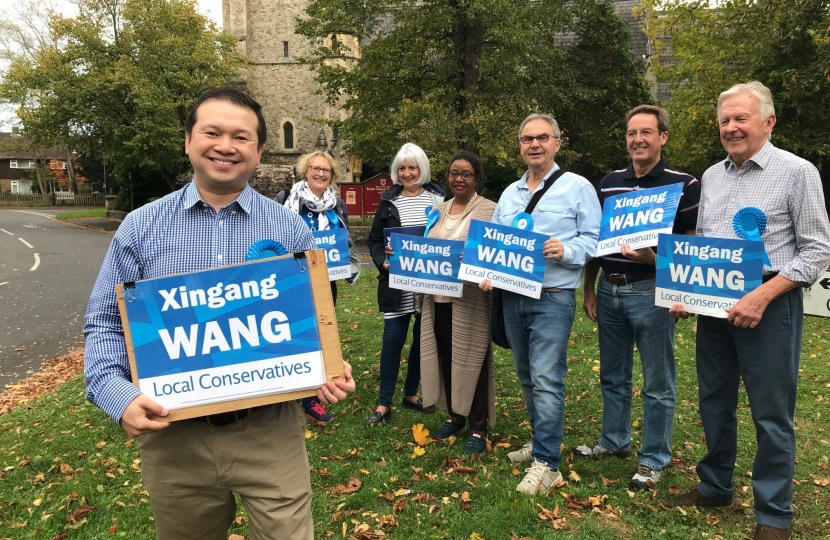 Xingang with supporters in East Molesey