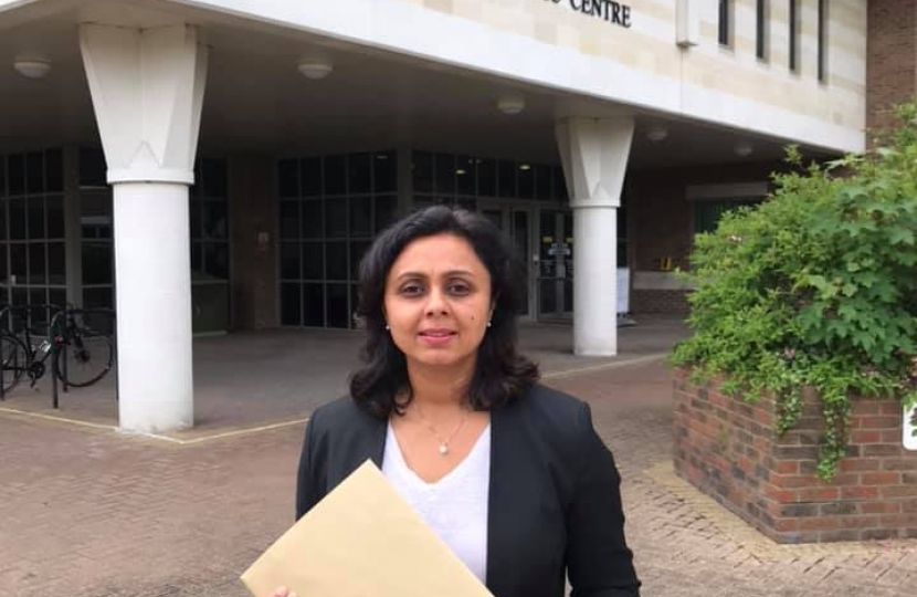 Charu Sood submits her petition to Elmbridge Council