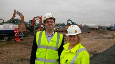 Cllrs Andrew Kelly and Rachael Lake at Waterside Drive in Walton